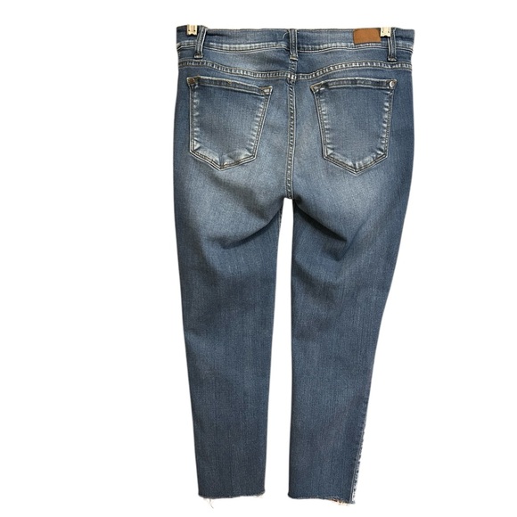 Judy Blue JB8240MD Women’s Low Rise Distressed Jeans Size 11 30x32.75 Denim
J - Picture 4 of 17